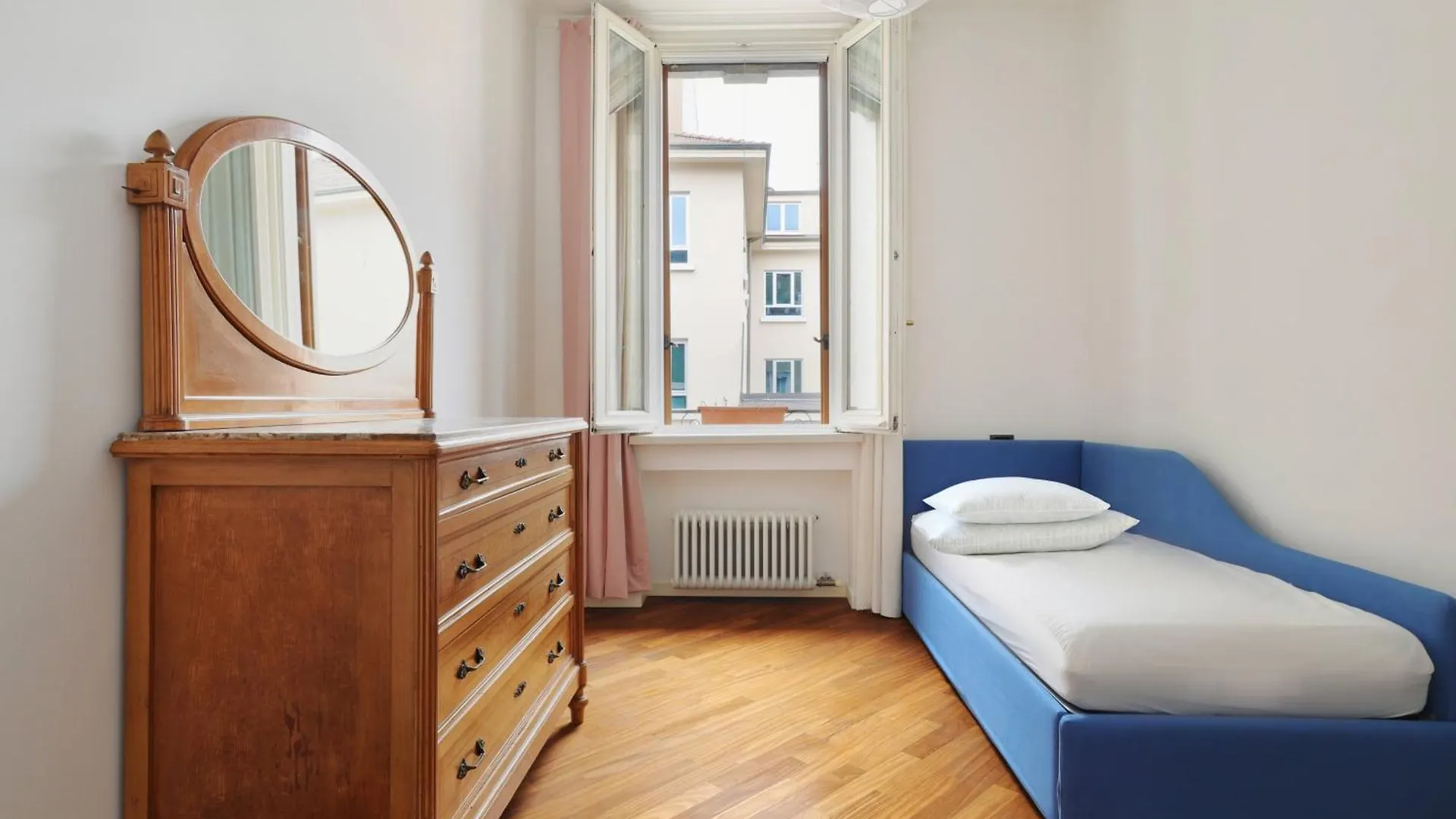 Mpm- Grumello Apartment Navigli Milan Italy