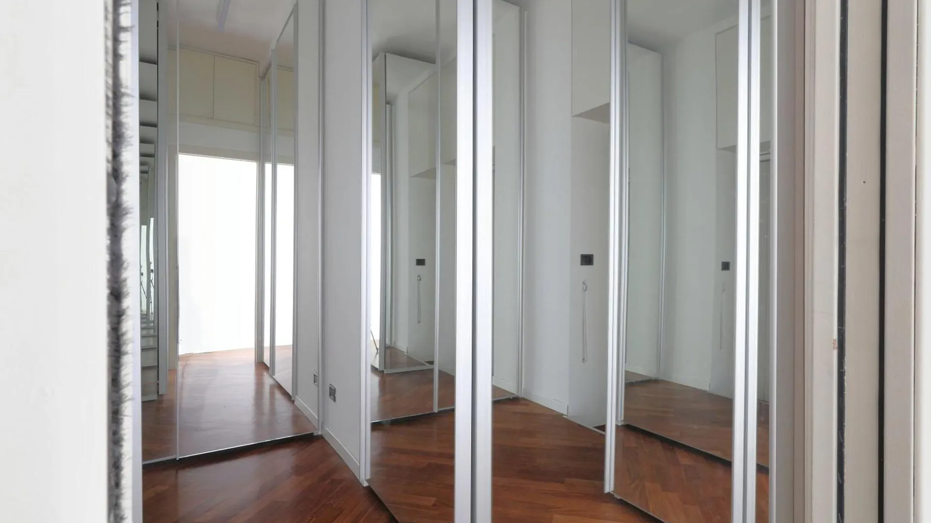 Mpm- Grumello Apartment Navigli Milan